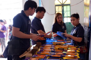 Volunteering with Ka-Agapay